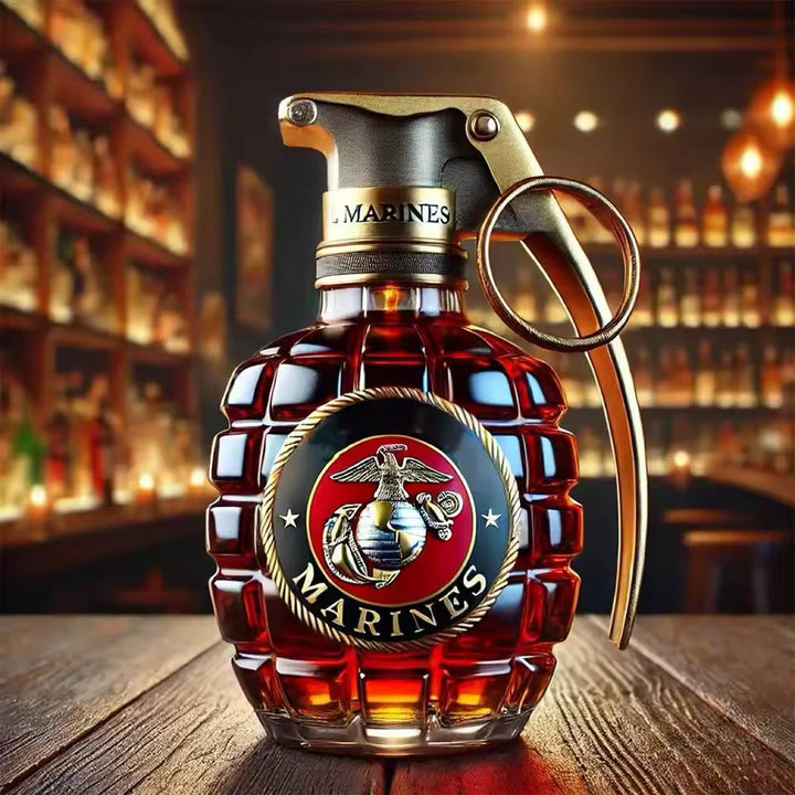 Lahev na whisky - Granátové vydání