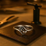 Prsten ze stříbra s tlapkou a srdcem